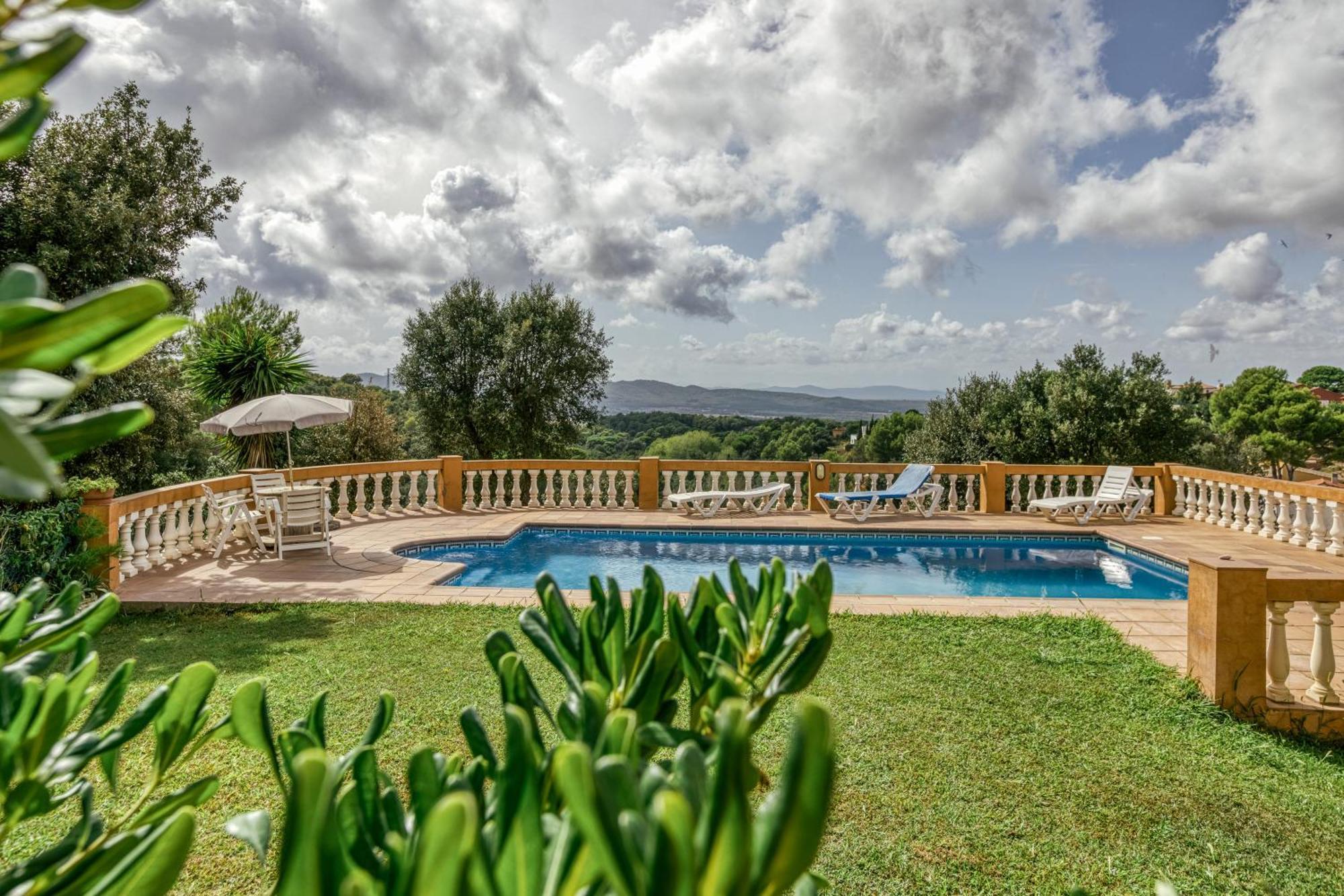 Casa Dolores Style Catalan Villa